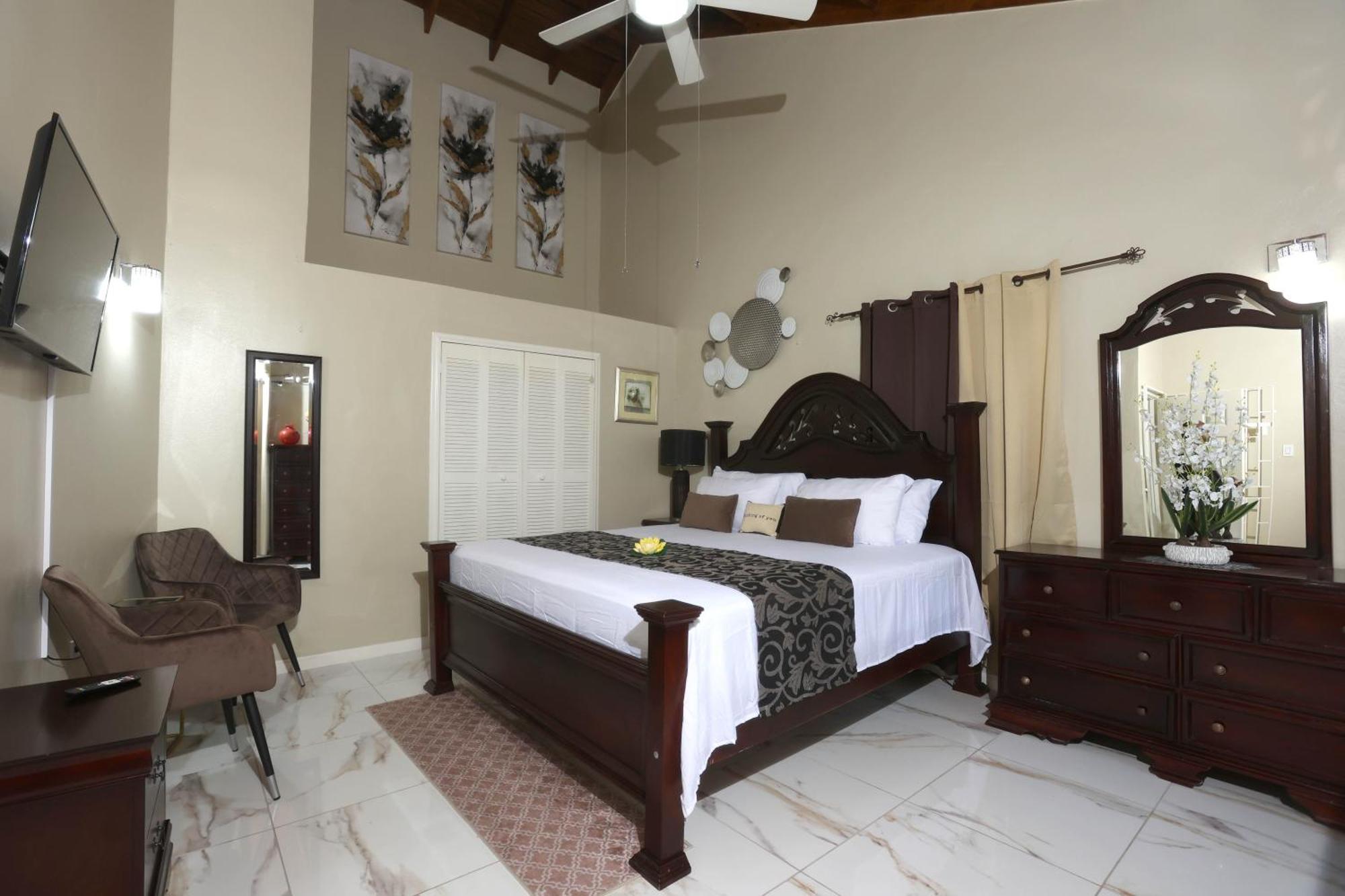Spacious Luxury 3 Bed Rooms In Kingston Exteriör bild