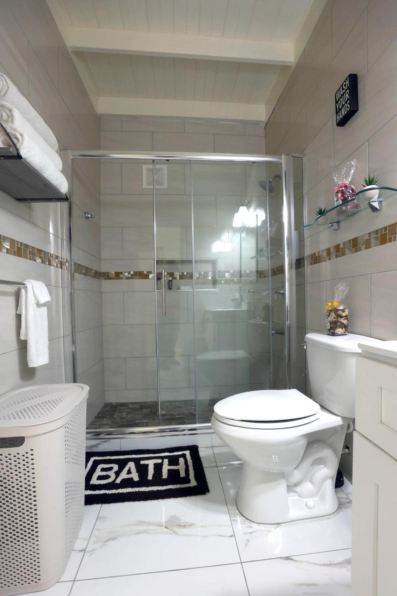 Spacious Luxury 3 Bed Rooms In Kingston Exteriör bild