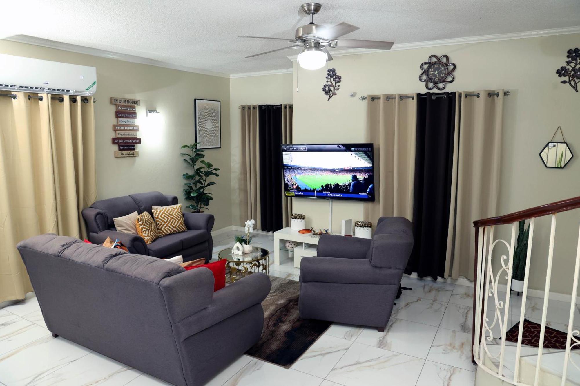 Spacious Luxury 3 Bed Rooms In Kingston Exteriör bild